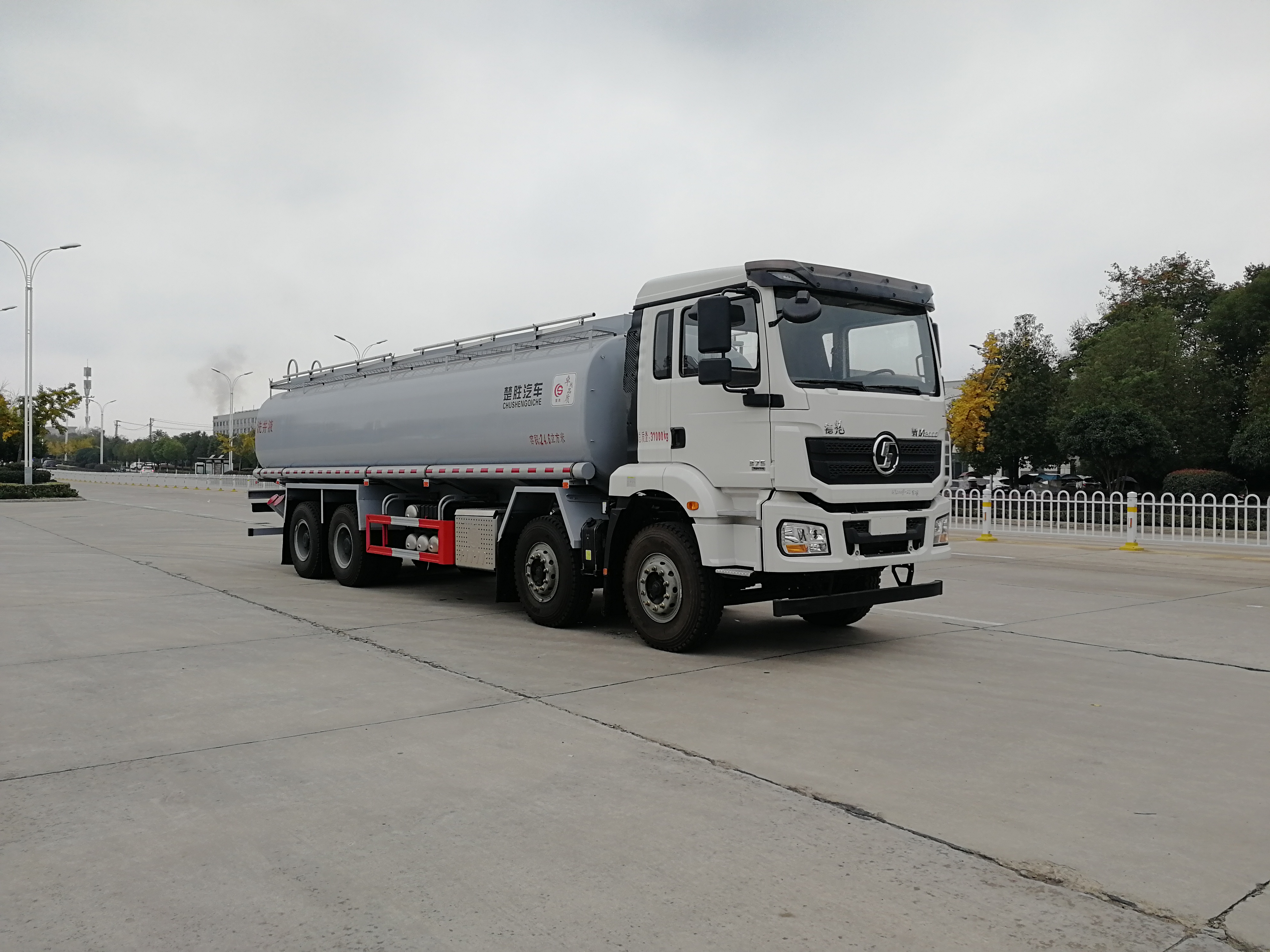 供液車，供液車廠家，專用車廠家，楚勝集團